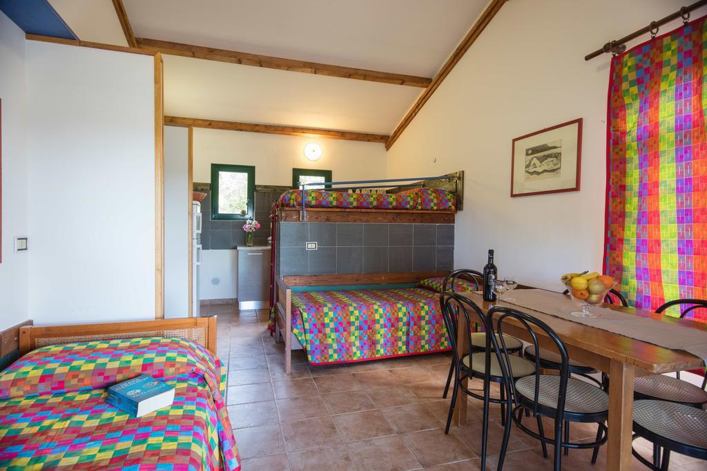 Il Borgo Centro Vacanze Guardistallo Luaran gambar